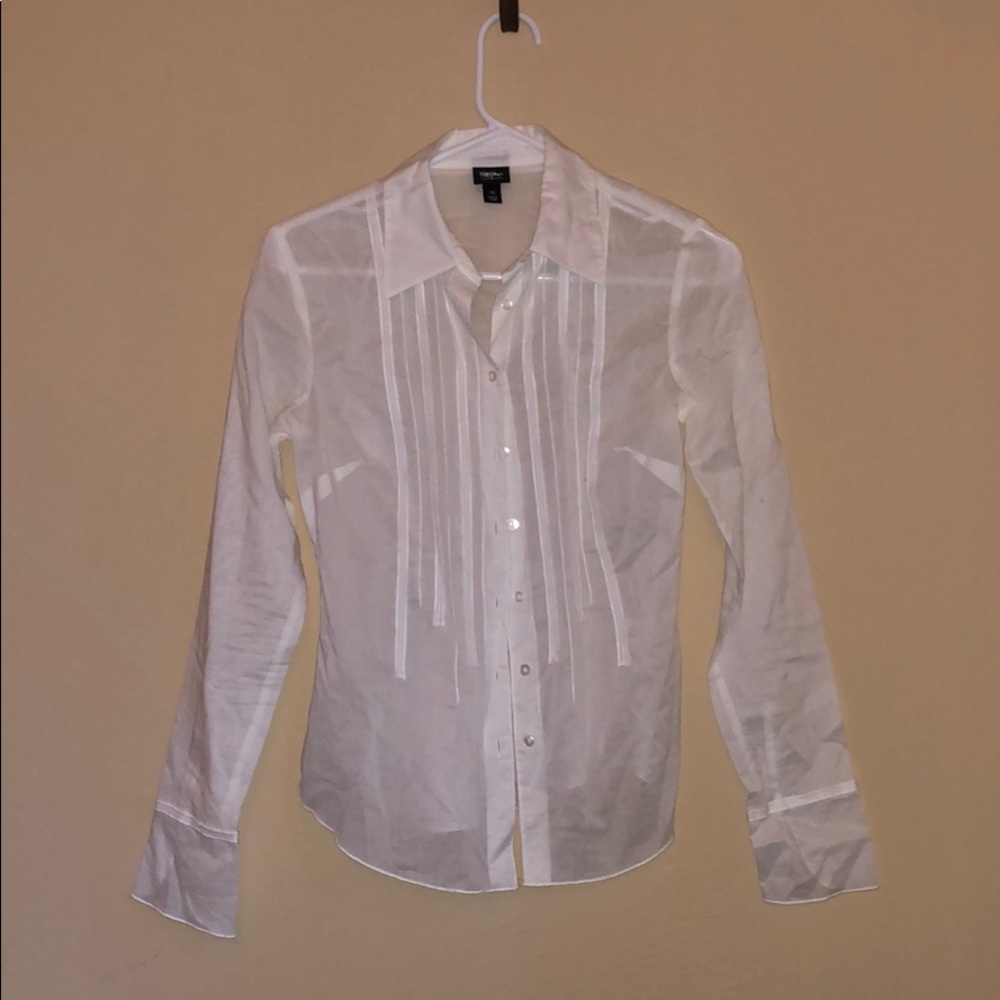 Flowy Light Button Down
